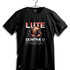 camiseta Zarim com estampa de luvas e frase Lute contra o pecado