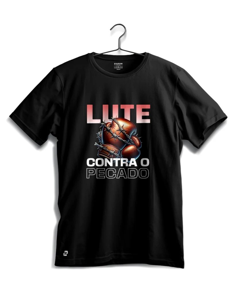 camiseta Zarim com estampa de luvas e frase Lute contra o pecado